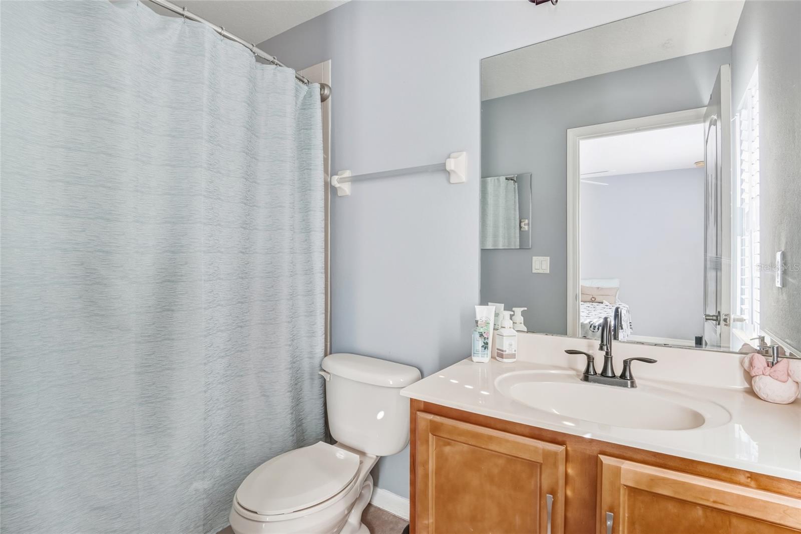 Image 20 of 33 For 14227 Avenue Of The Groves Run