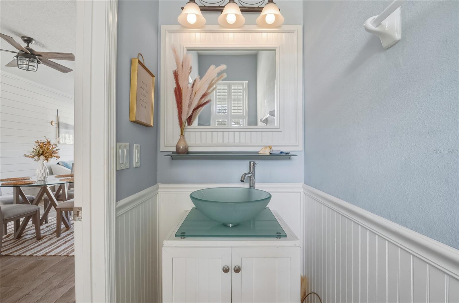 Image 5 of 33 For 14227 Avenue Of The Groves Run