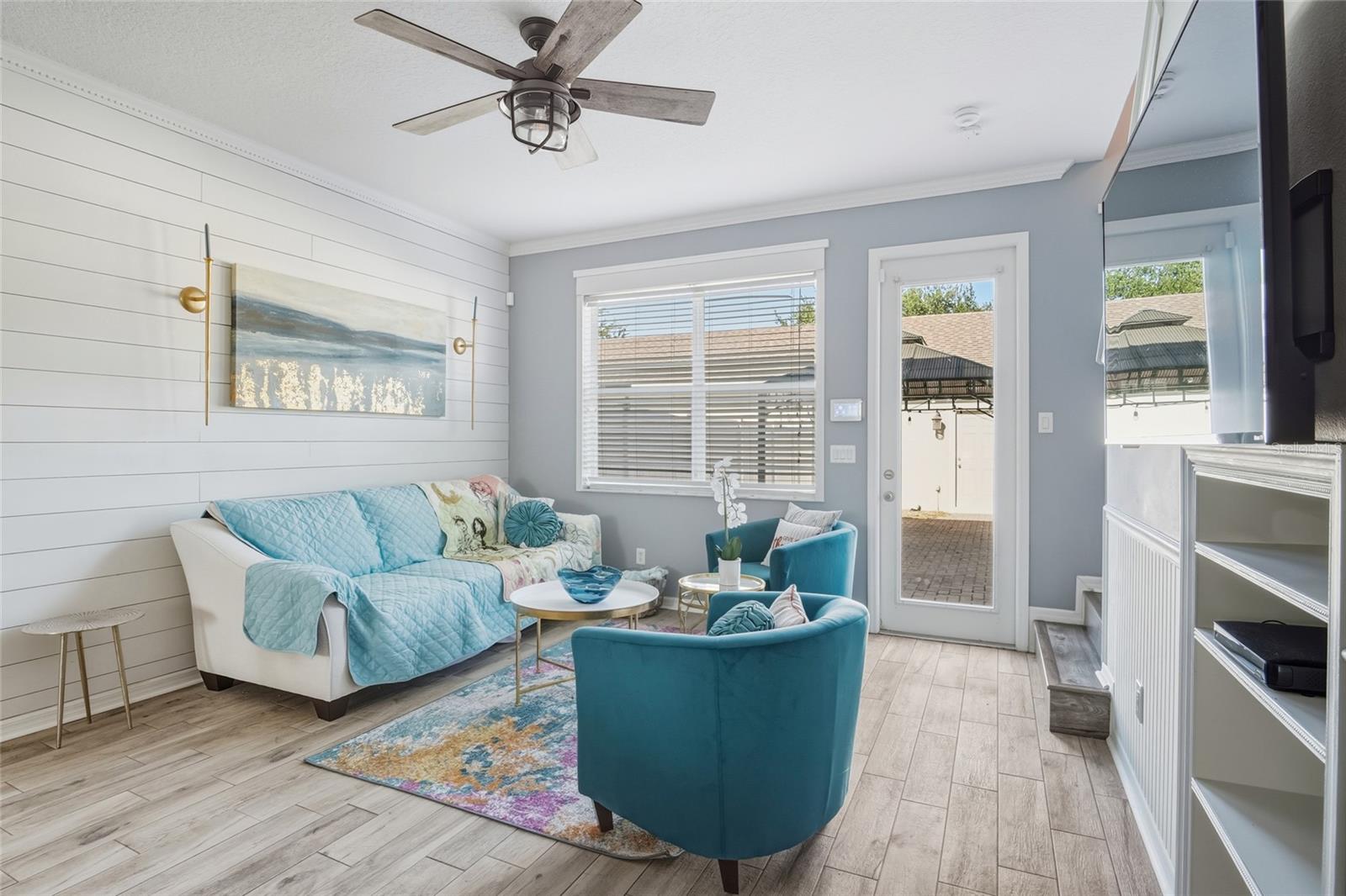 Image 8 of 33 For 14227 Avenue Of The Groves Run