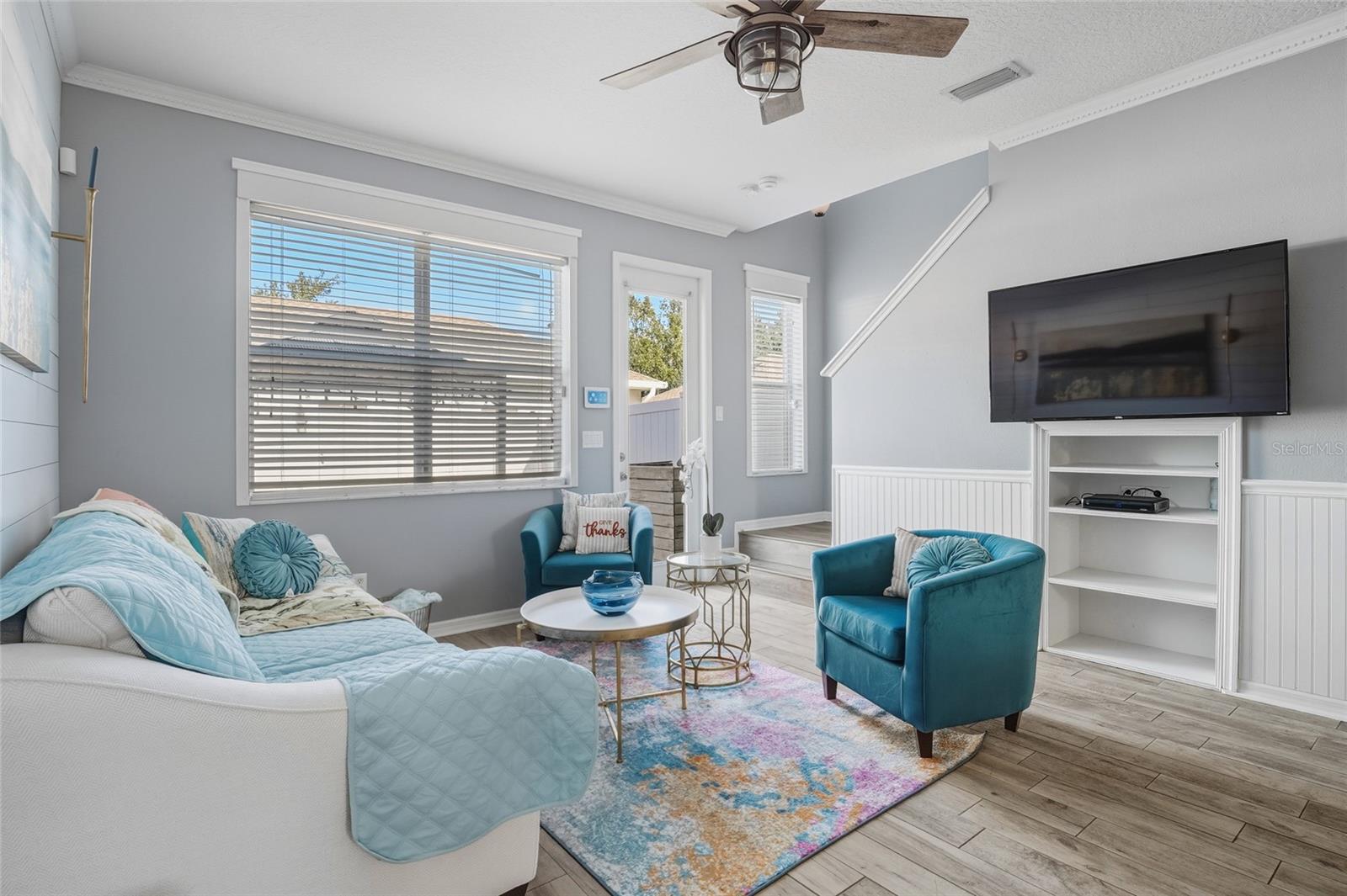 Image 9 of 33 For 14227 Avenue Of The Groves Run