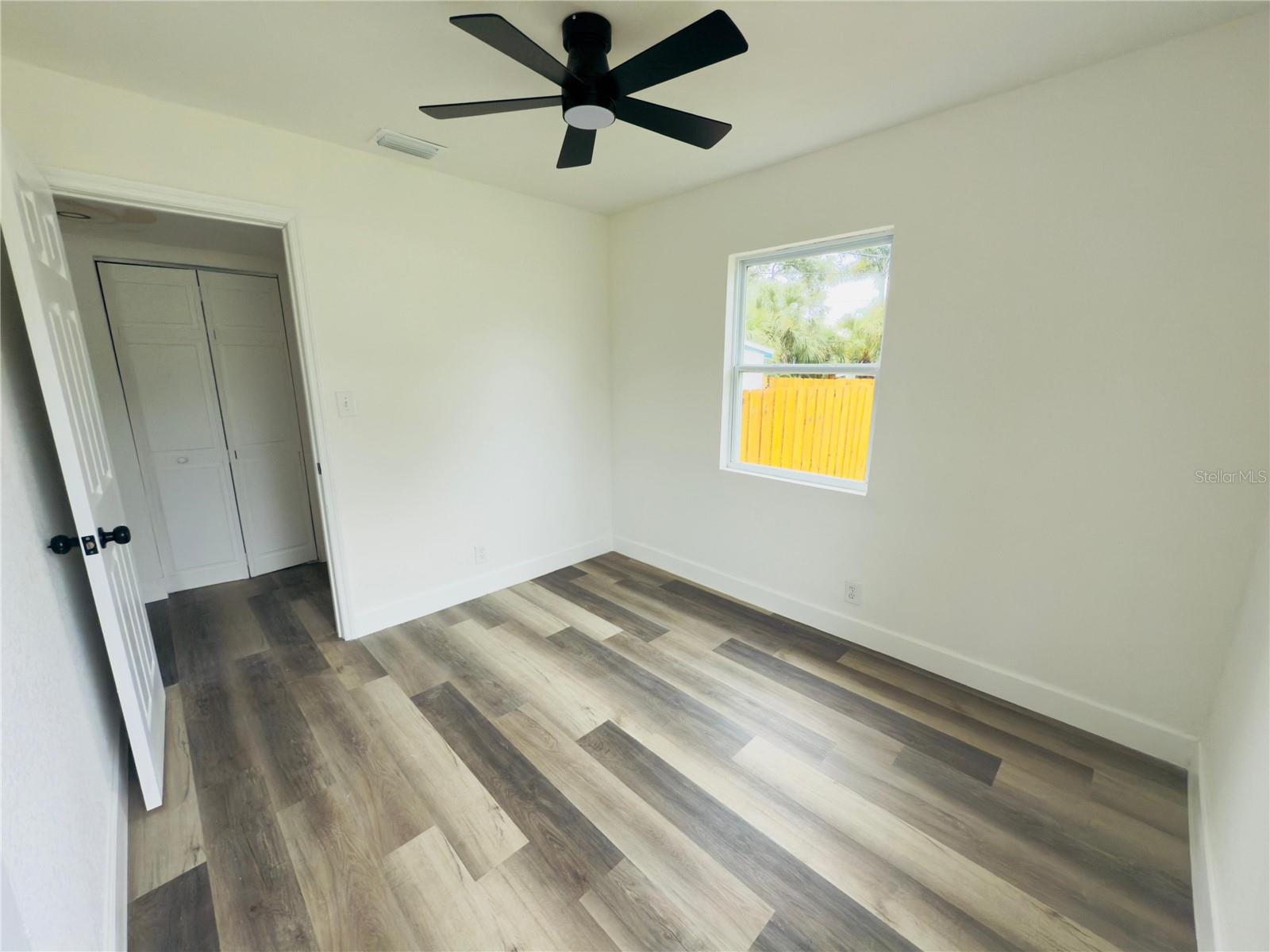Image 22 of 28 For 781 58th Avenue Ne