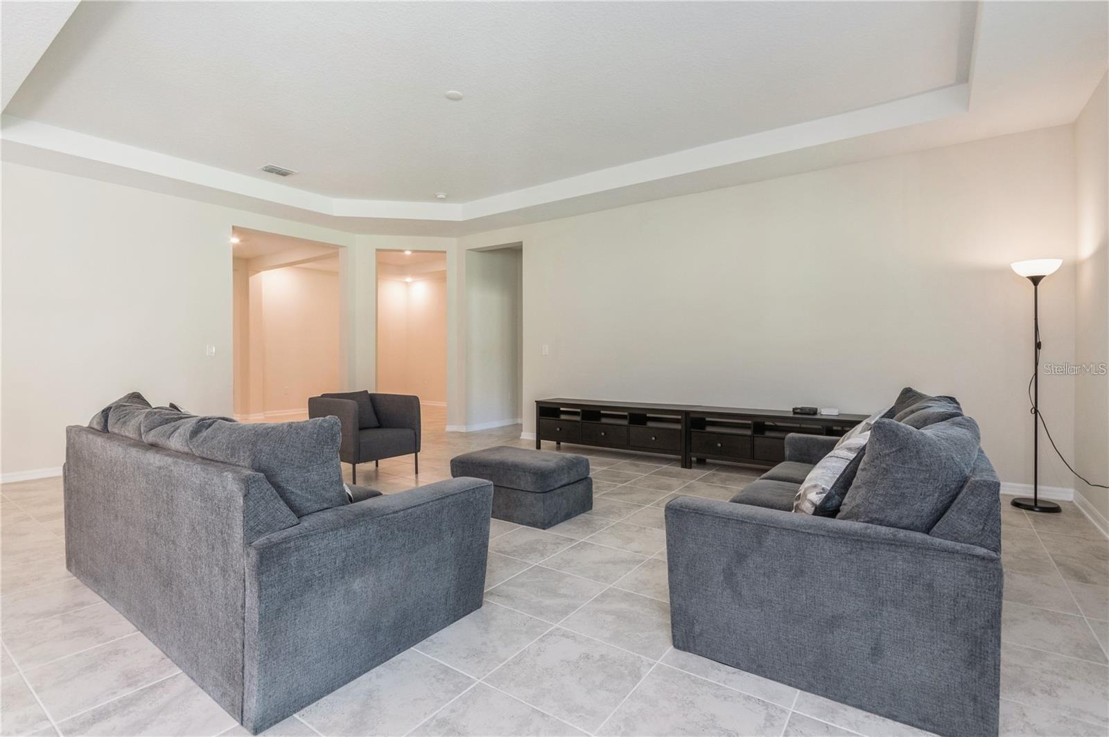 Image 13 of 72 For 2738 Norway Maple Court