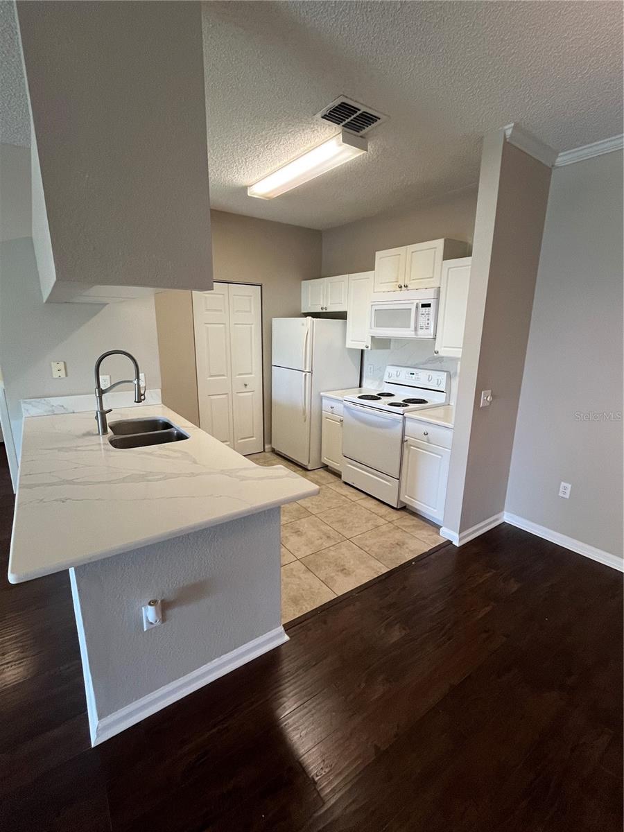 Image 4 of 12 For 2224 Arbor Lakes Circle 2224