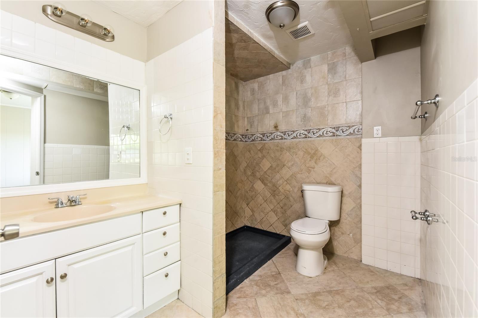 Image 11 of 16 For 507 67th Avenue Drive W