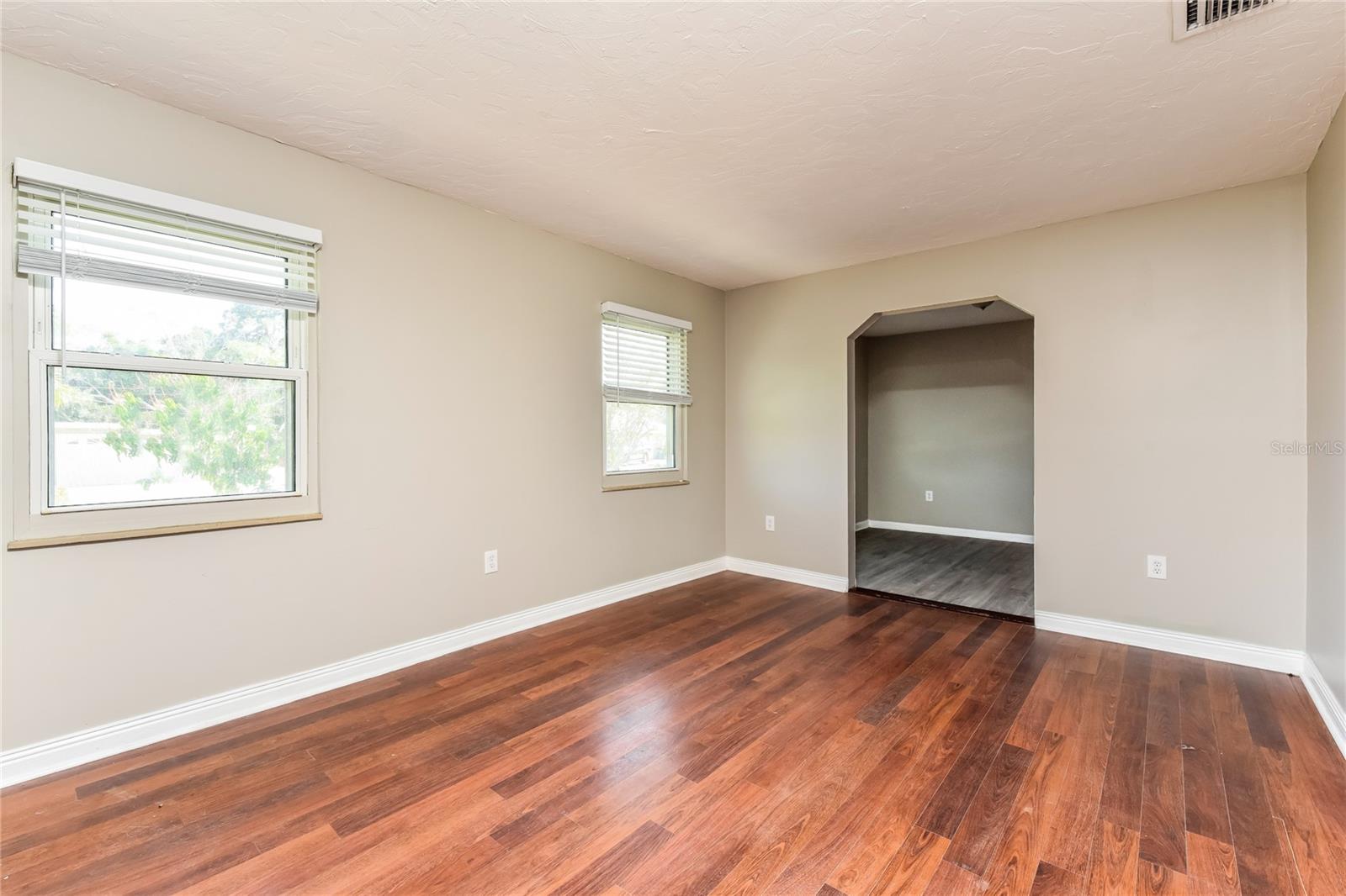 Image 2 of 16 For 507 67th Avenue Drive W