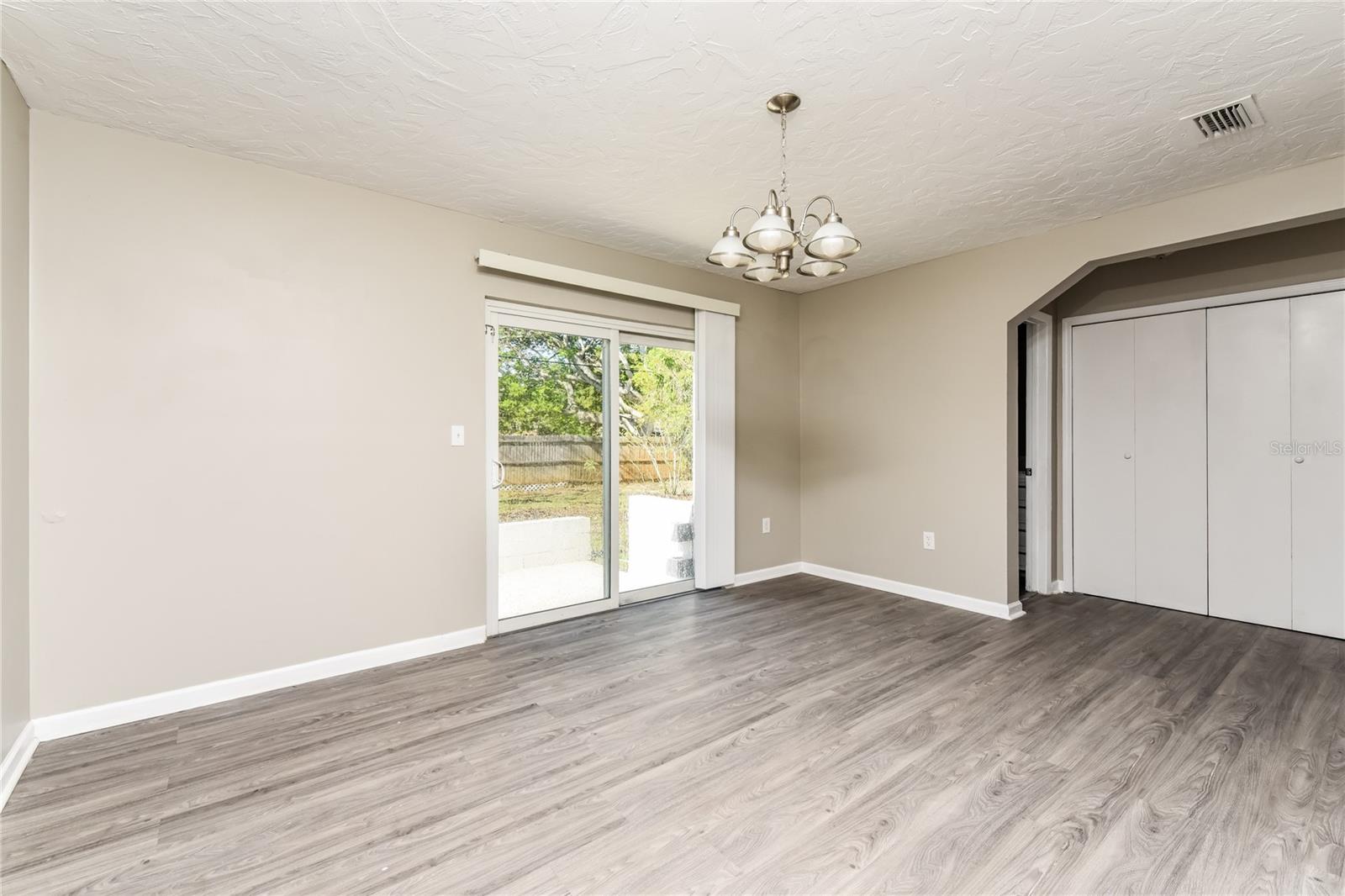 Image 4 of 16 For 507 67th Avenue Drive W