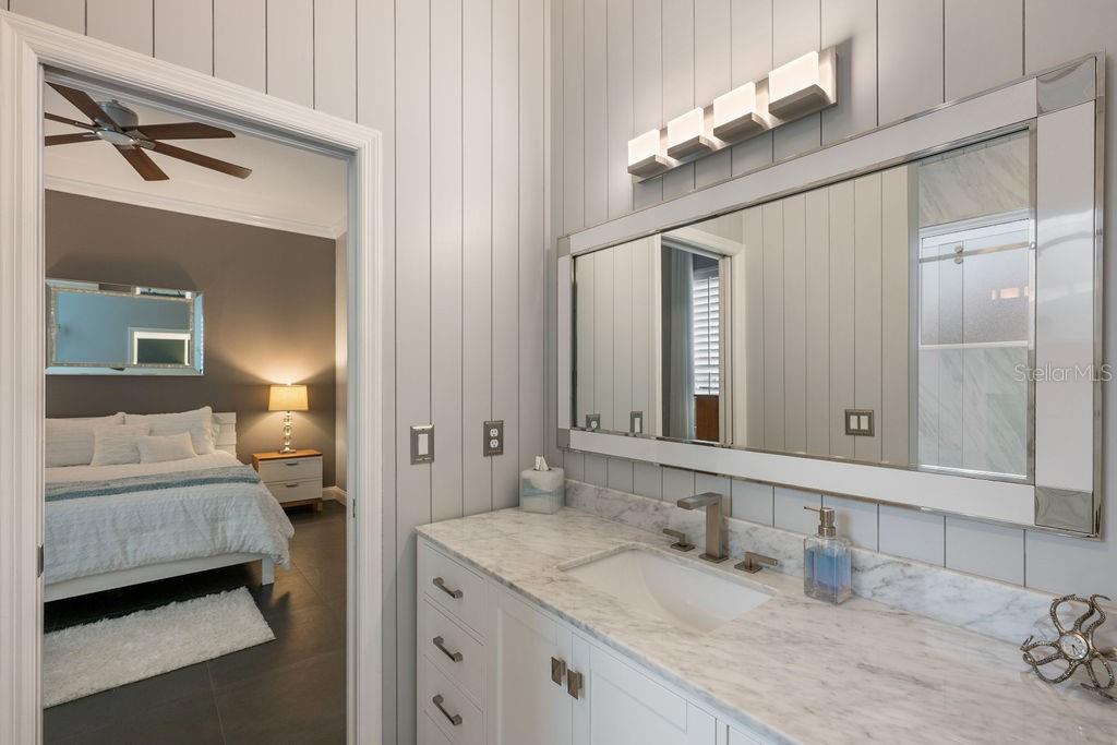 Image 30 of 60 For 1006 Dunhurst Court