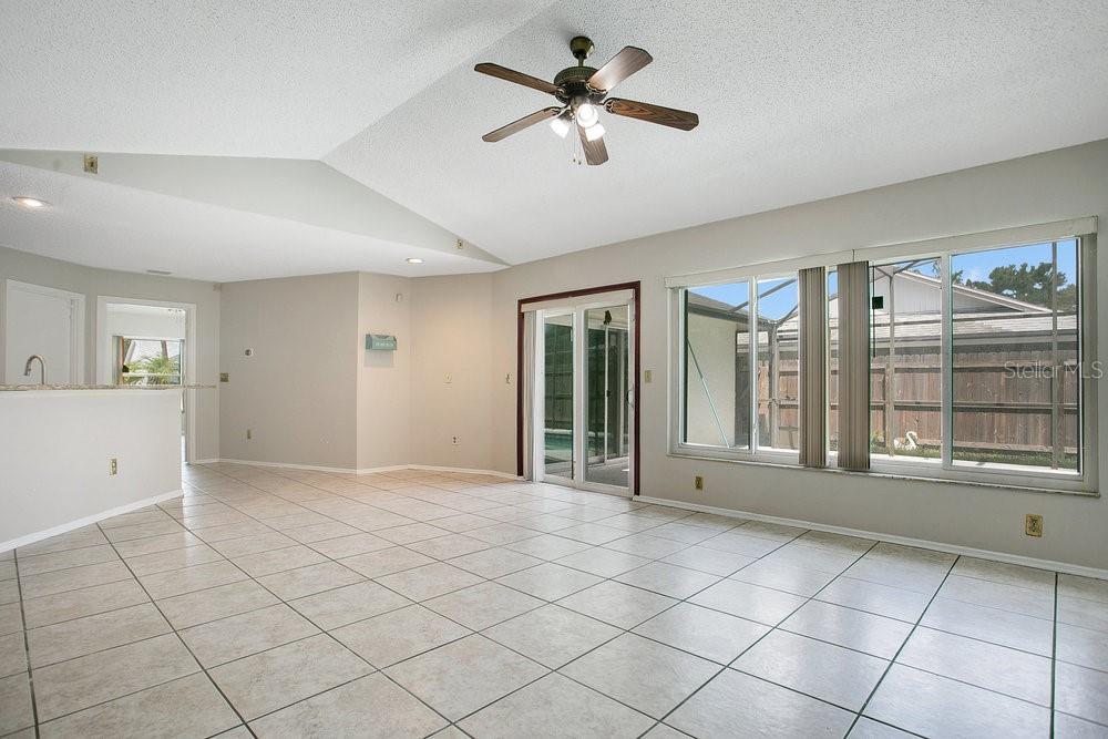 Image 13 of 35 For 681 Starstone Drive