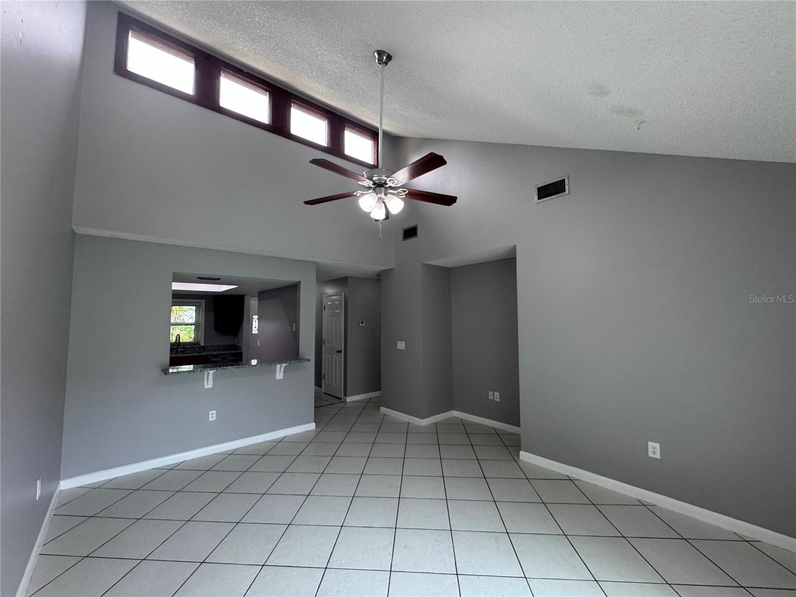 Image 6 of 18 For 3188 Shingle Creek Ct