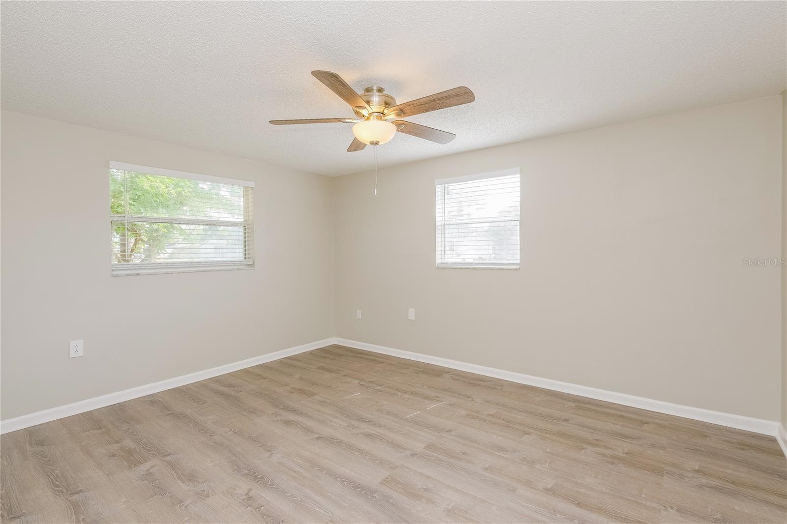 Image 11 of 16 For 1319 Gerard Lane