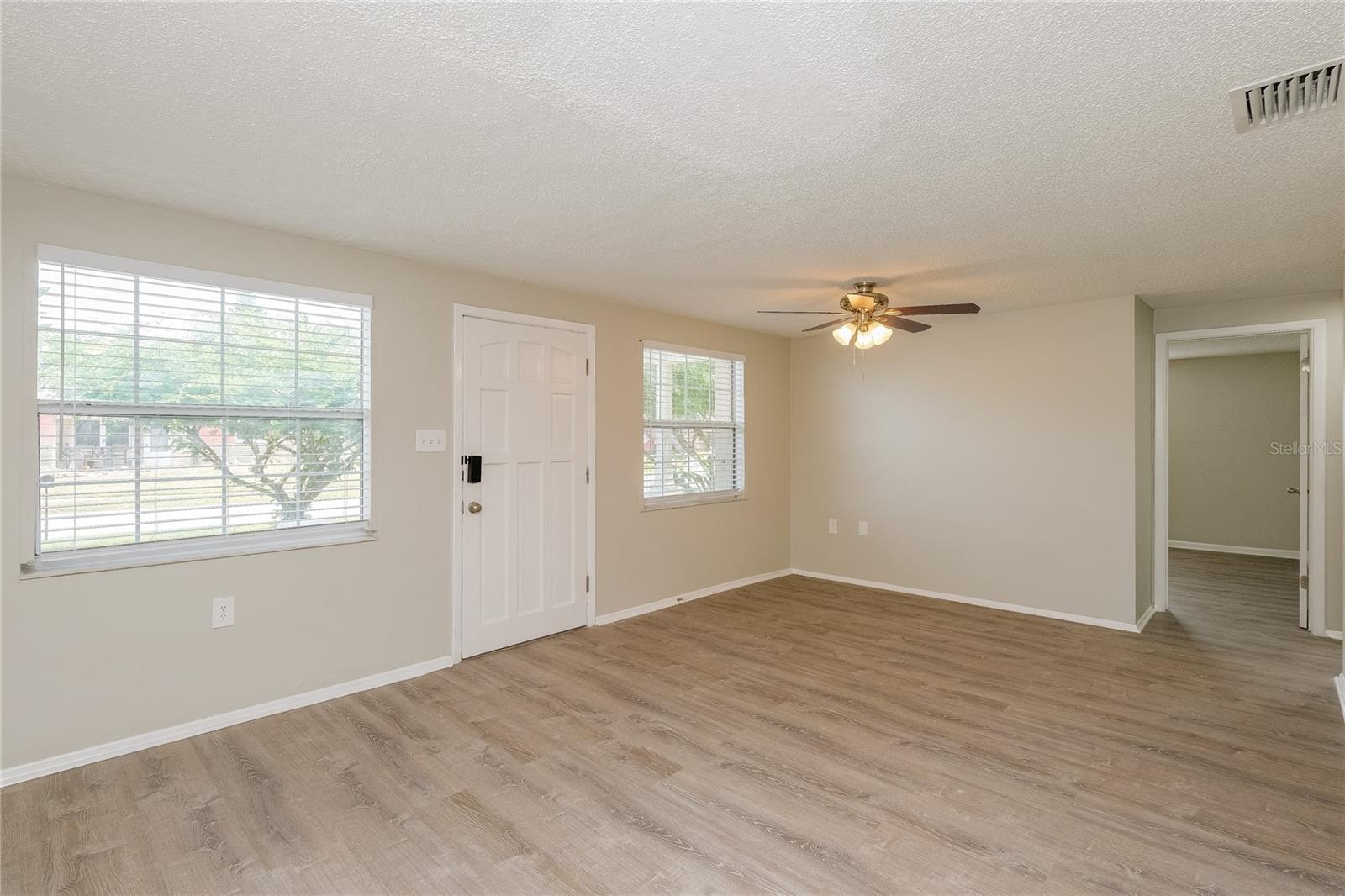 Image 3 of 16 For 1319 Gerard Lane