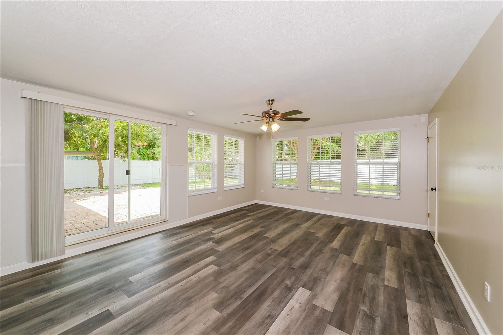 Image 3 of 16 For 3020 Pafko Drive
