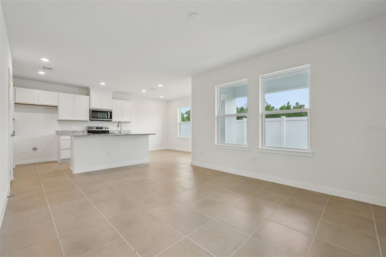 Image 12 of 41 For 6470 Horseshoe Lane Way