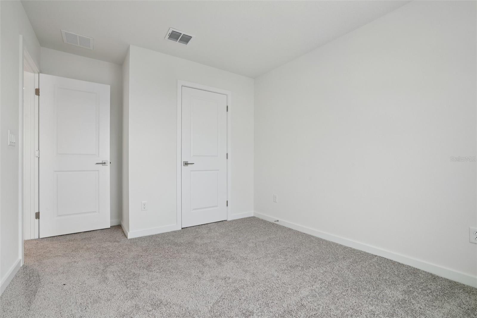 Image 21 of 41 For 6470 Horseshoe Lane Way