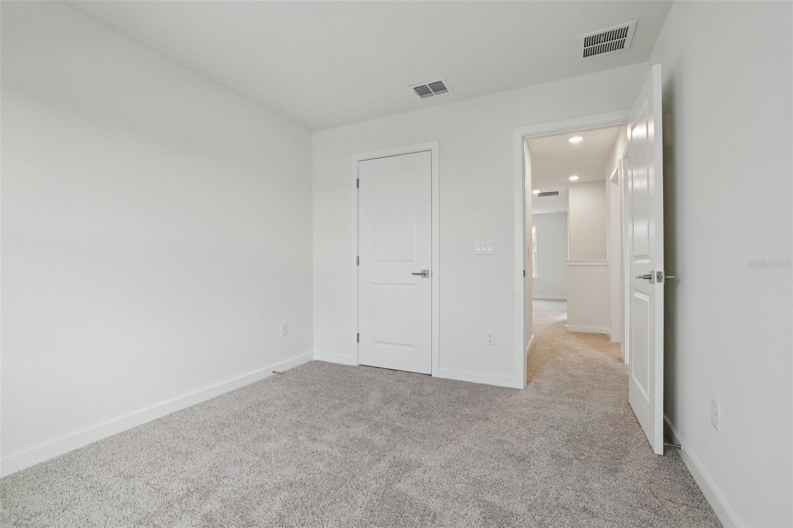 Image 23 of 41 For 6470 Horseshoe Lane Way