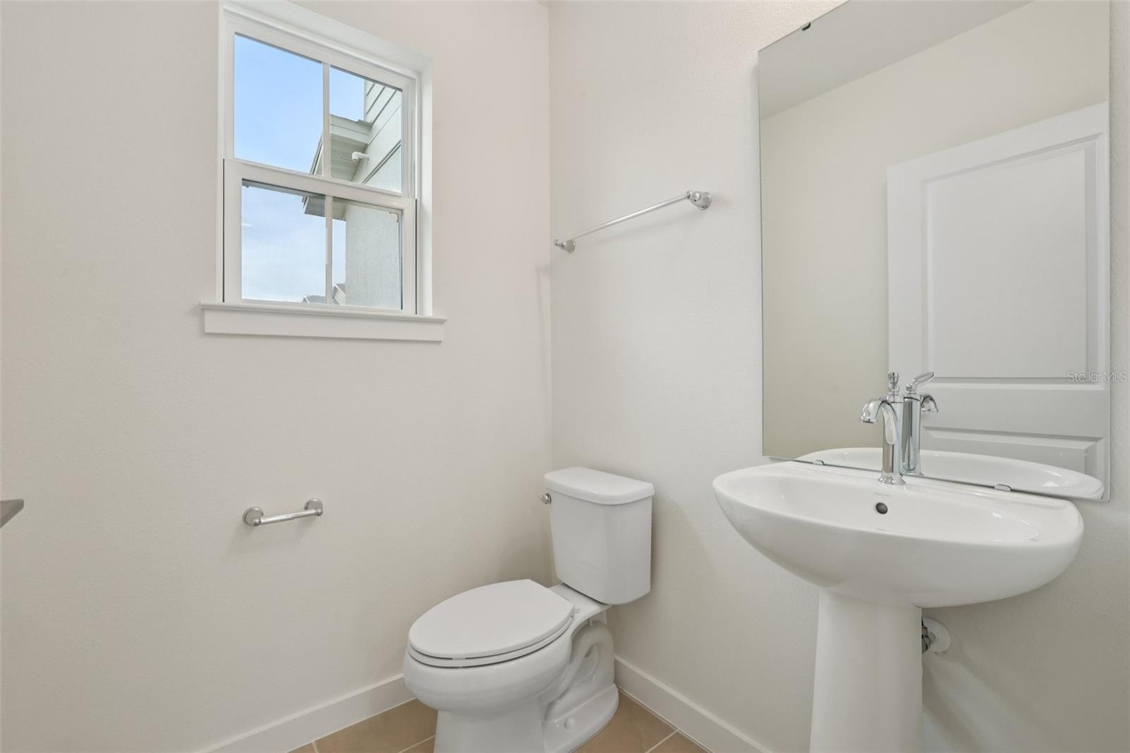 Image 32 of 41 For 6470 Horseshoe Lane Way