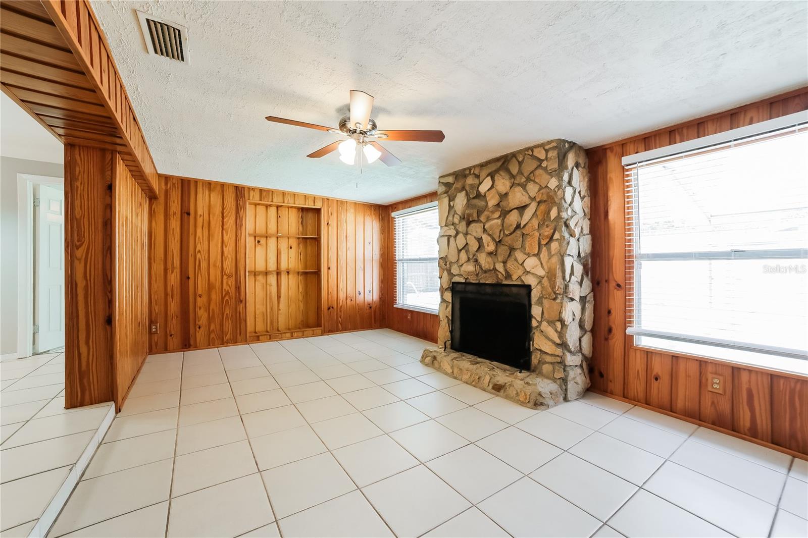 Image 6 of 16 For 4501 36th Avenue N