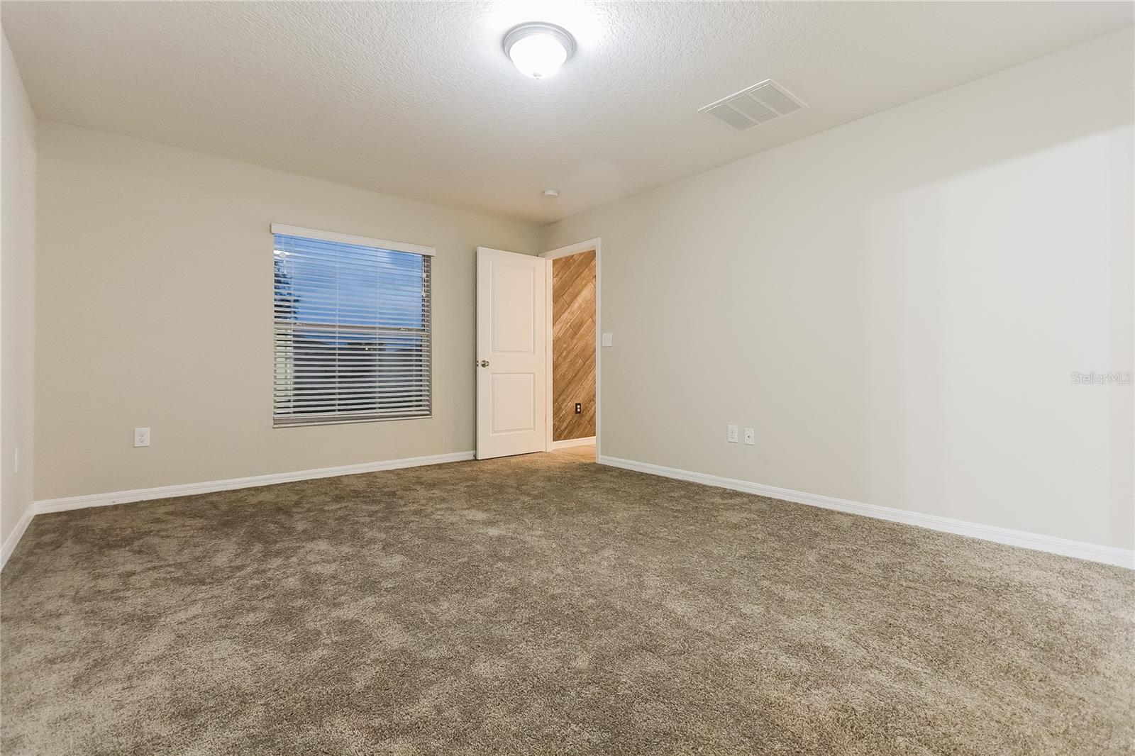 Image 6 of 15 For 10121 Crested Fringe Drive