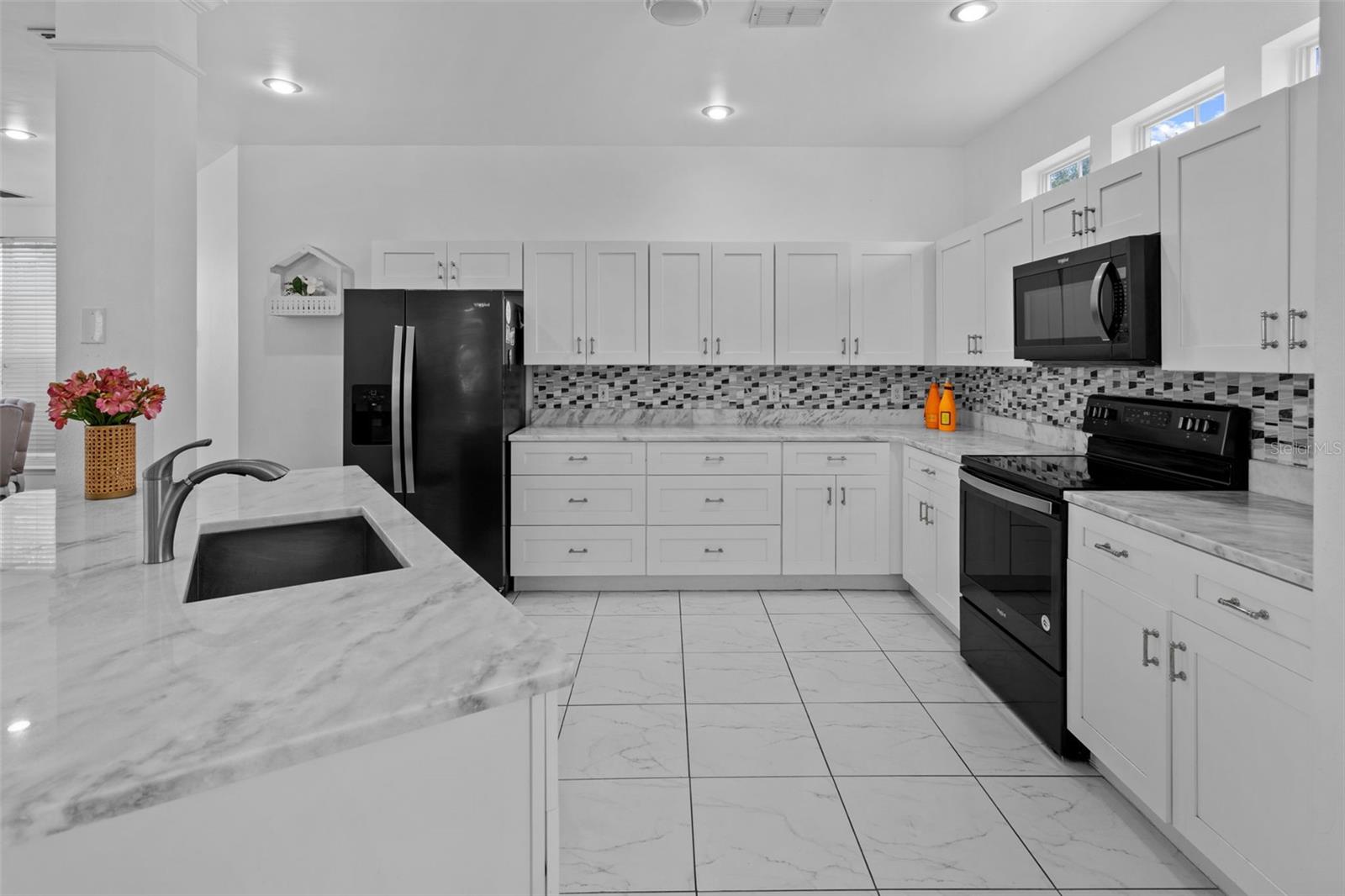 Image 16 of 38 For 205 Norfolk Place