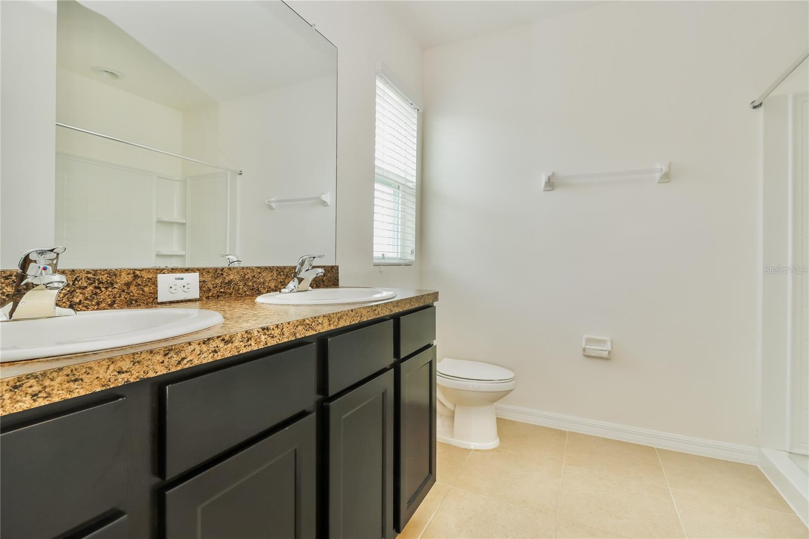 Image 10 of 16 For 4104 Bramblewood Loop