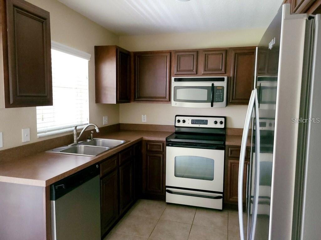 Image 2 of 11 For 306 Belvedere Way