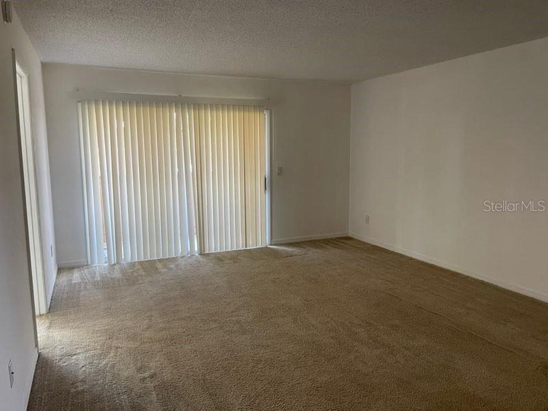 Image 9 of 11 For 624 Kenwick Circle 204