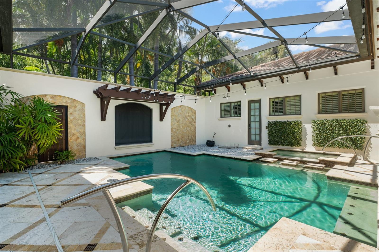 Image 3 of 66 For 4812 Alexandra Garden Court