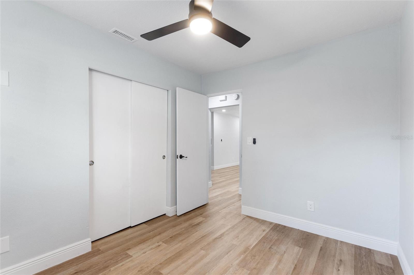 Image 21 of 34 For 5424 14th Avenue N