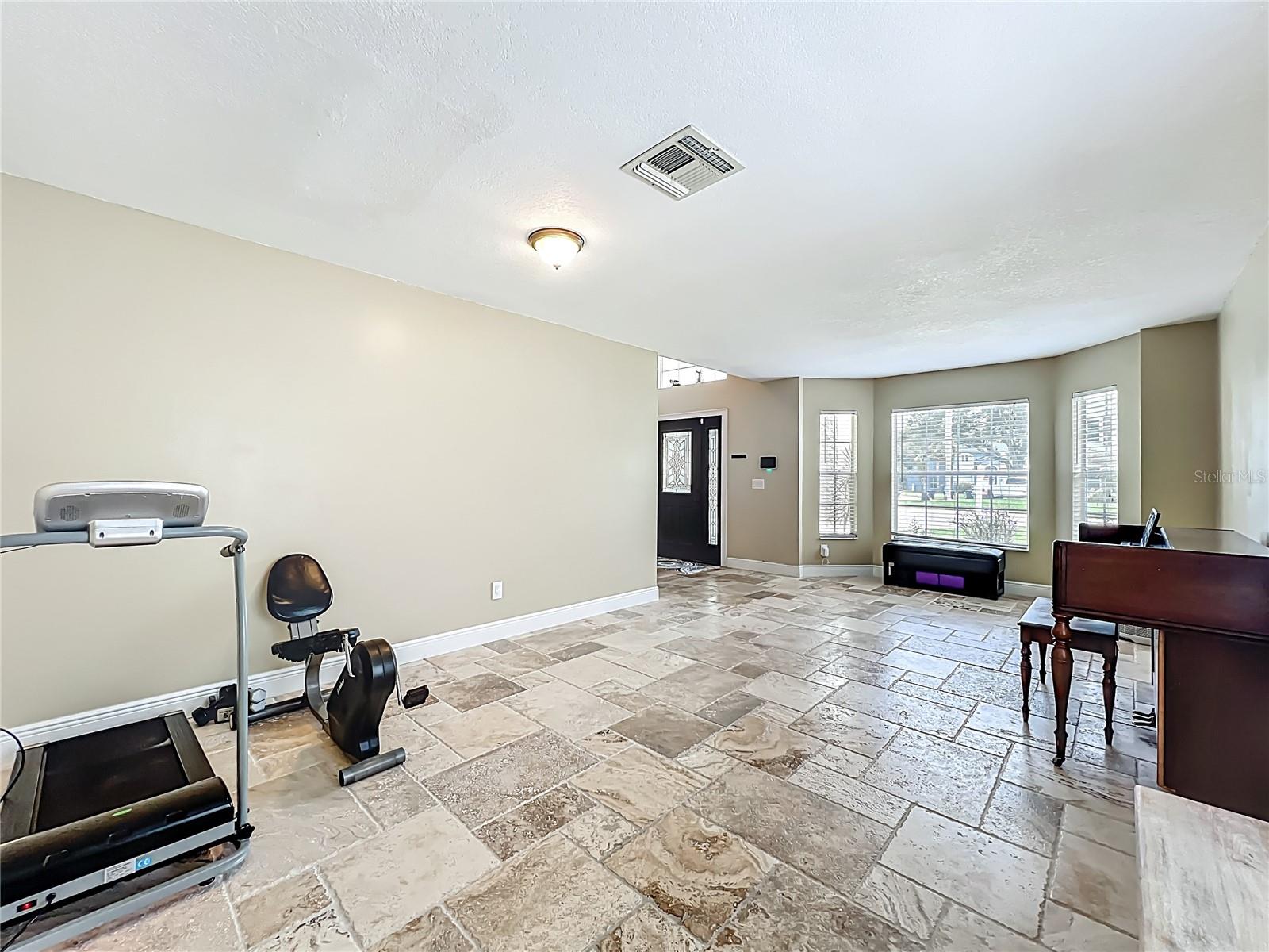 Image 11 of 66 For 216 Prairie Dune Way