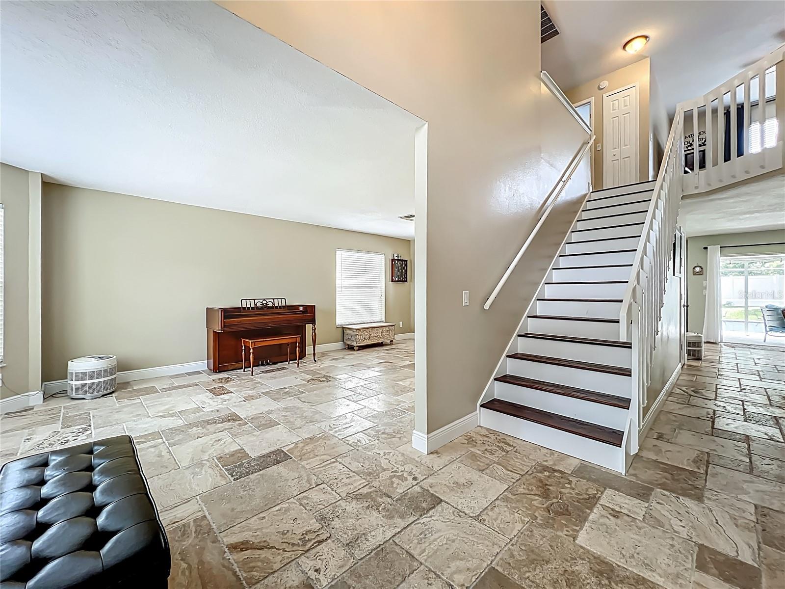 Image 6 of 66 For 216 Prairie Dune Way