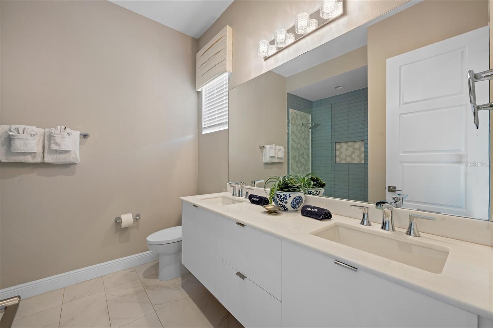 Image 65 of 84 For 804 Desert Mountain Court