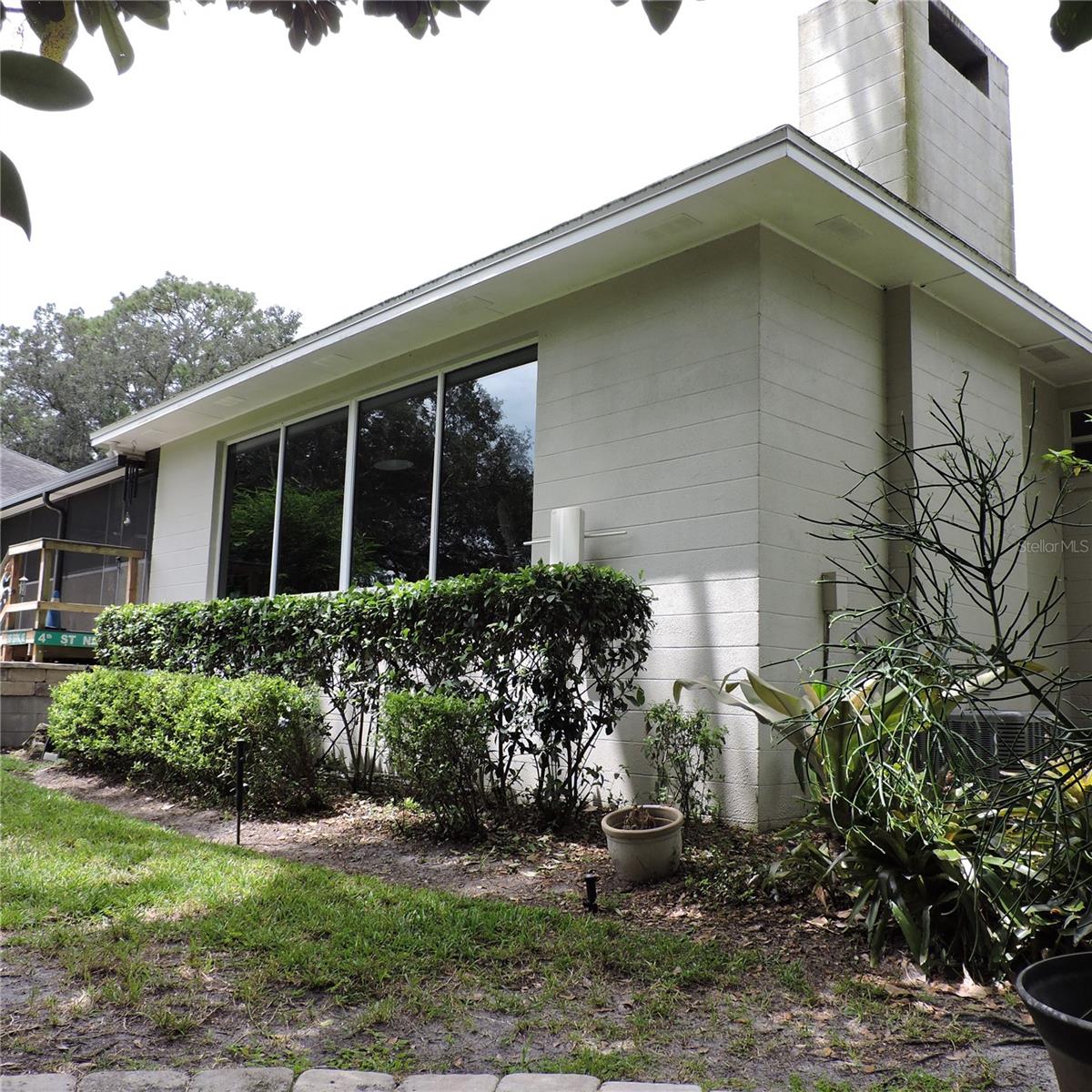 Image 22 of 79 For 2312 Hillside Drive