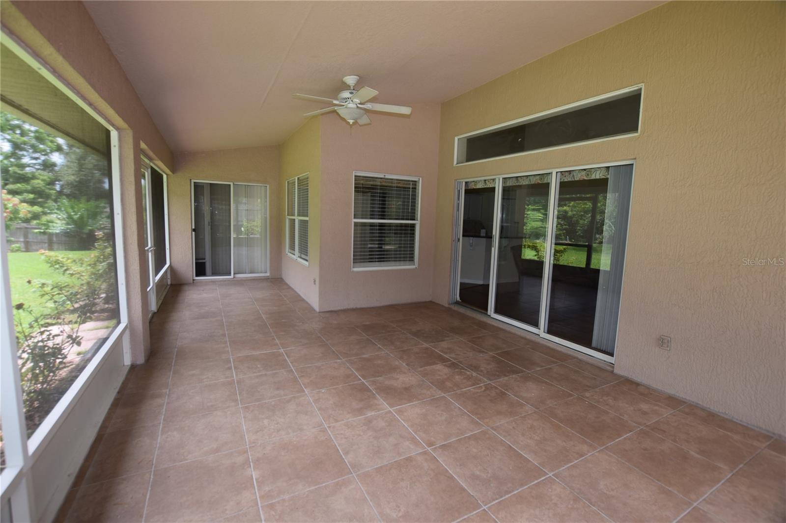 Image 14 of 50 For 10649 Versailles Boulevard