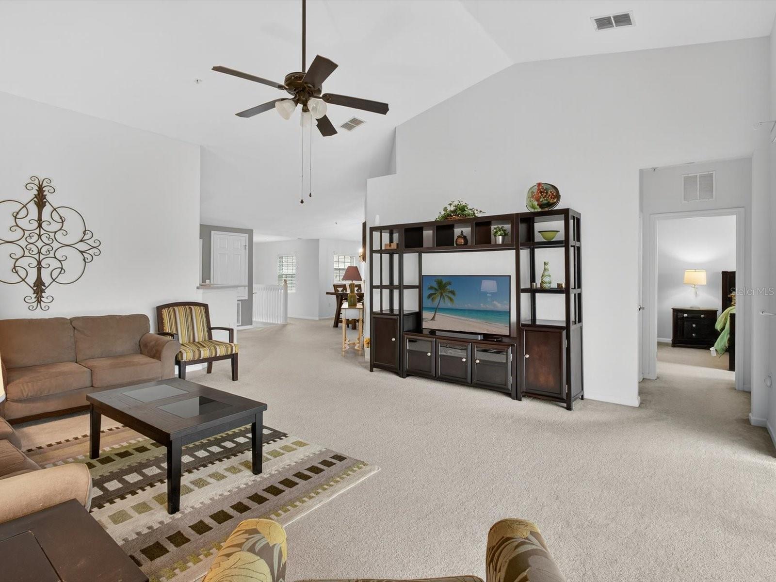 Image 6 of 46 For 8360 Quimby Circle .