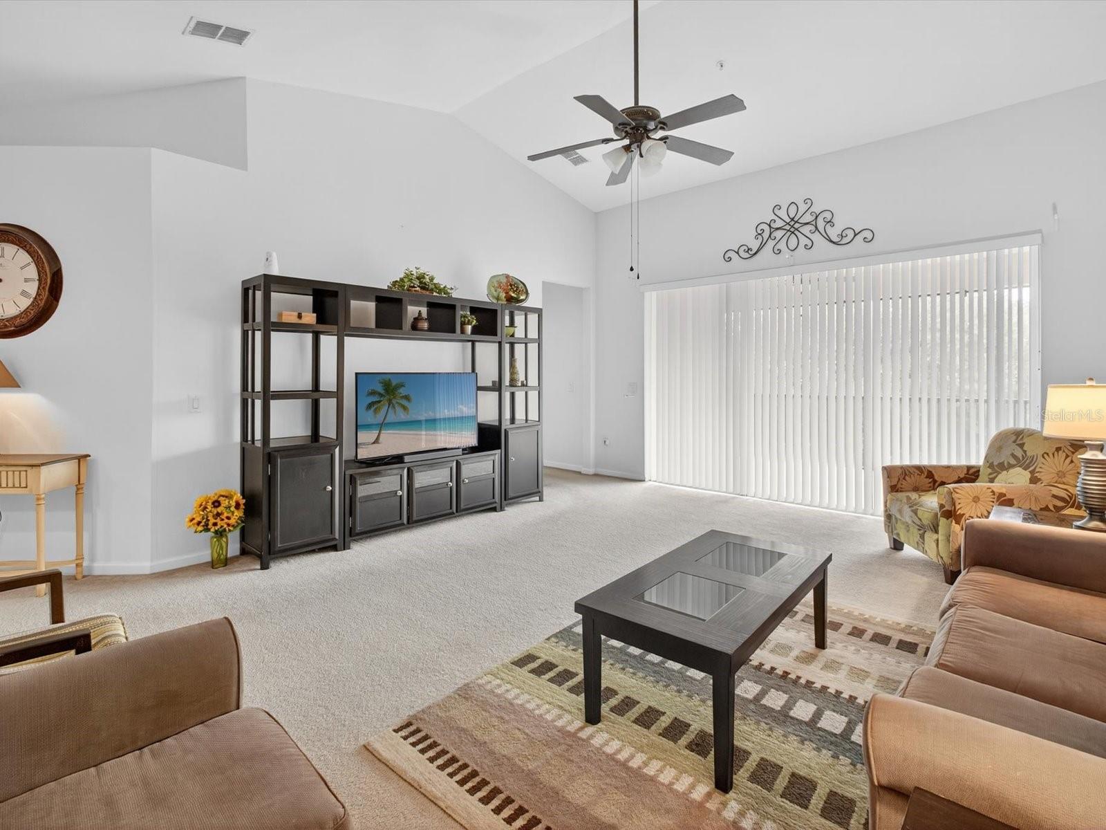 Image 7 of 46 For 8360 Quimby Circle .