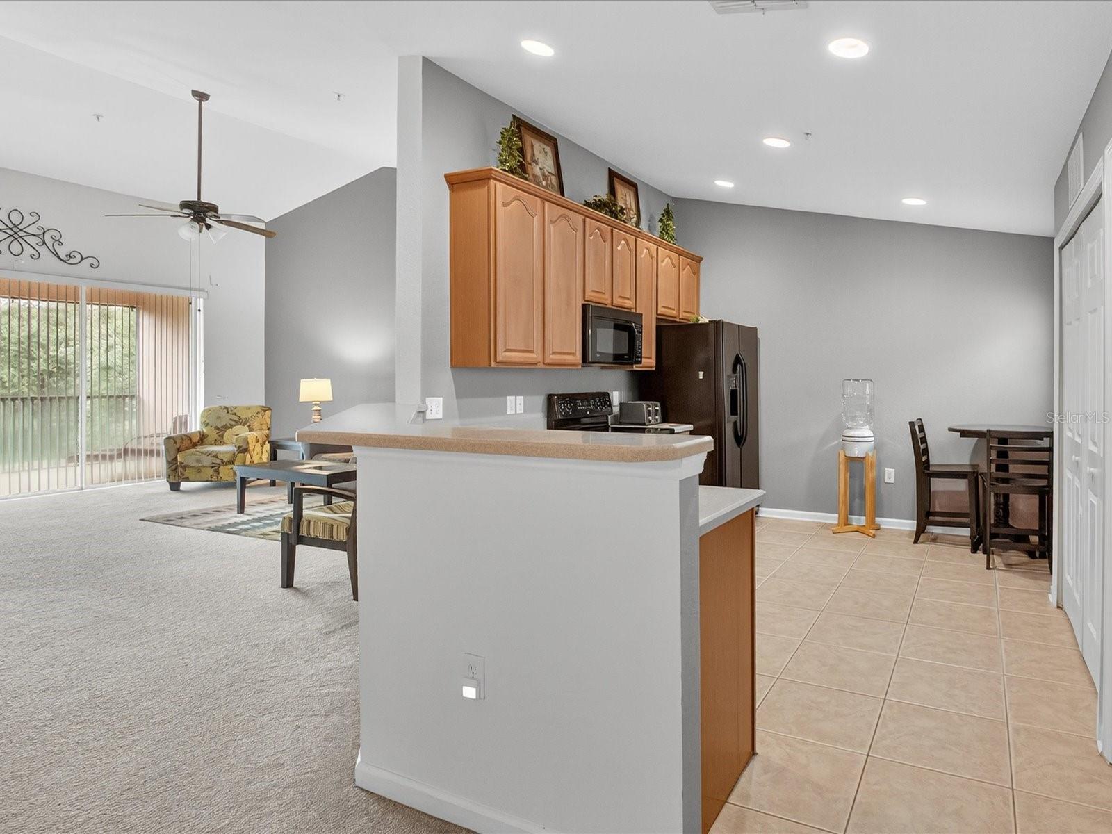 Image 8 of 46 For 8360 Quimby Circle .