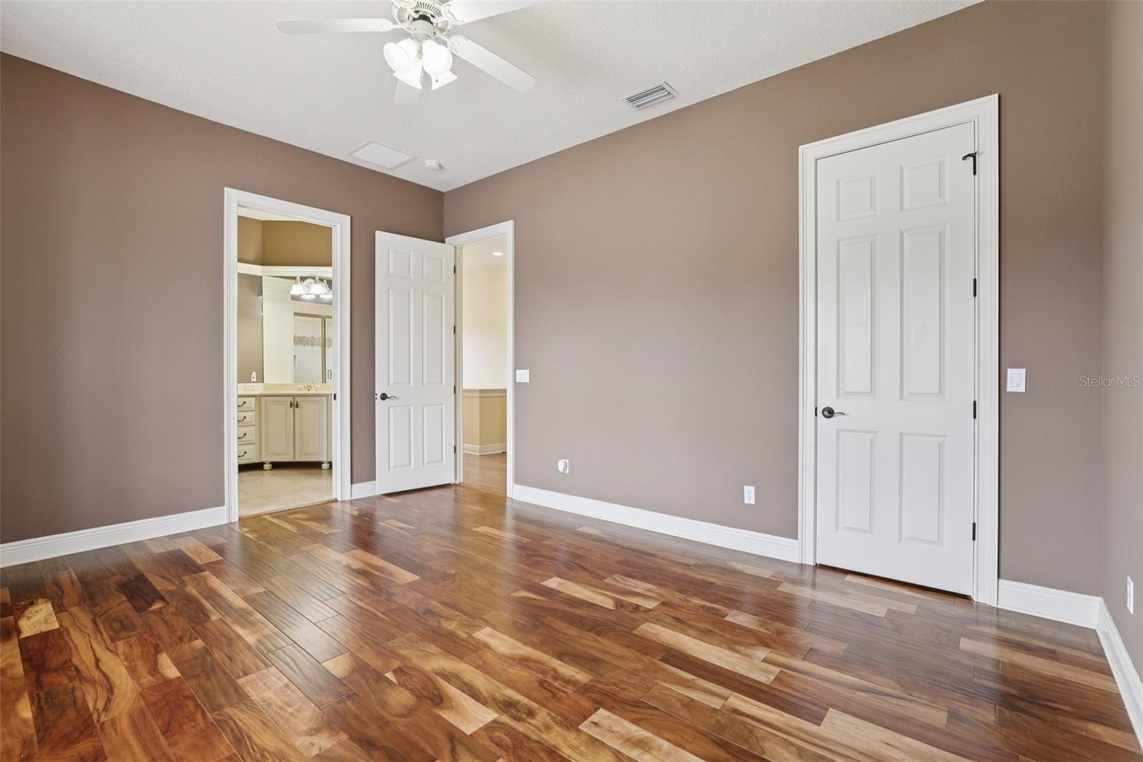 Image 34 of 58 For 1086 Henley Downs Place
