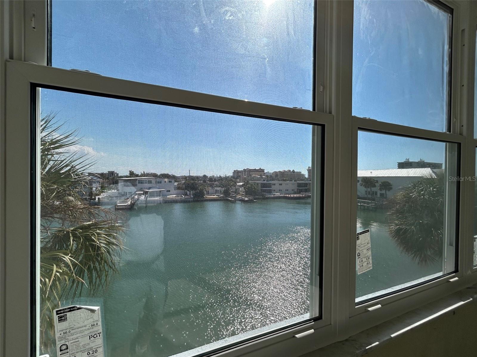 Image 12 of 23 For 5555 Gulf Boulevard 312