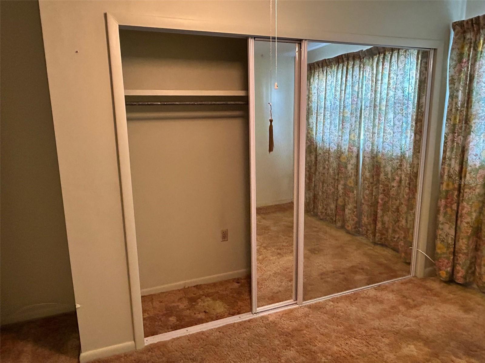 Image 15 of 23 For 5555 Gulf Boulevard 312