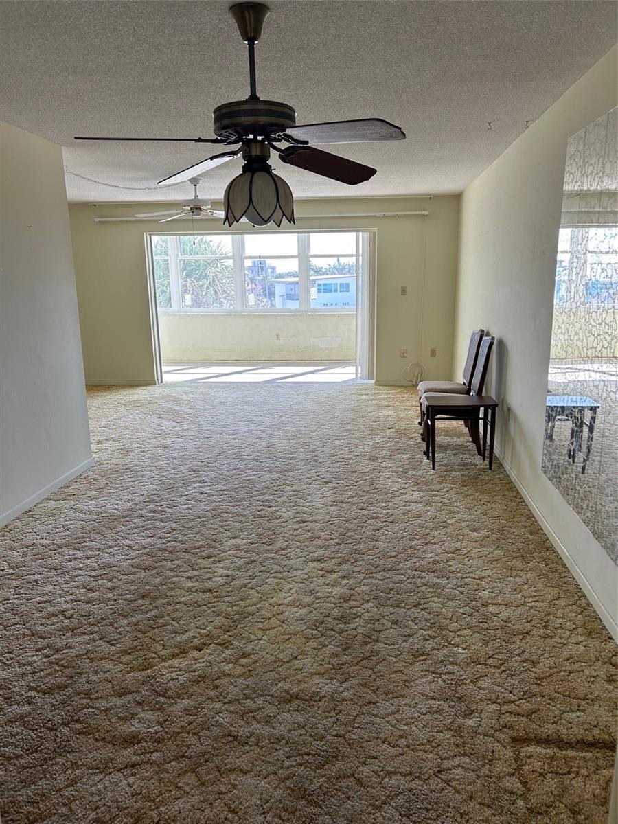 Image 9 of 23 For 5555 Gulf Boulevard 312