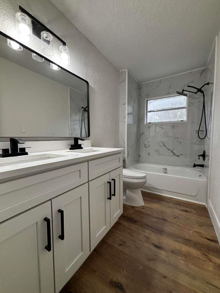 Image 21 of 34 For 3521 Silver Oak Court