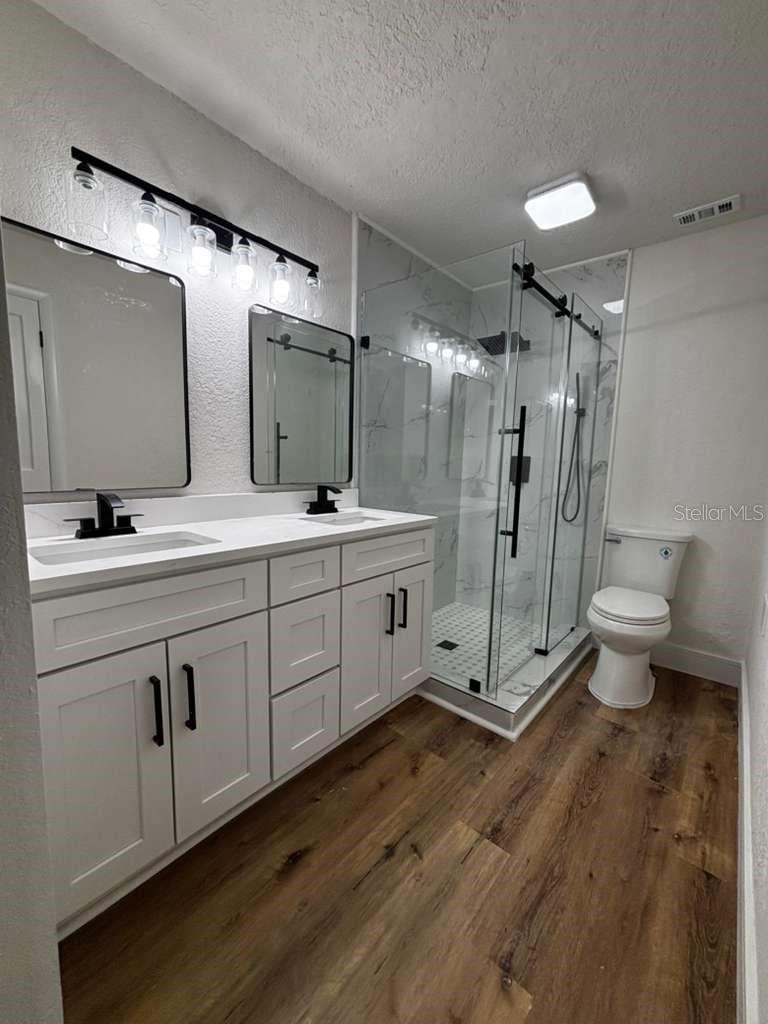 Image 26 of 34 For 3521 Silver Oak Court