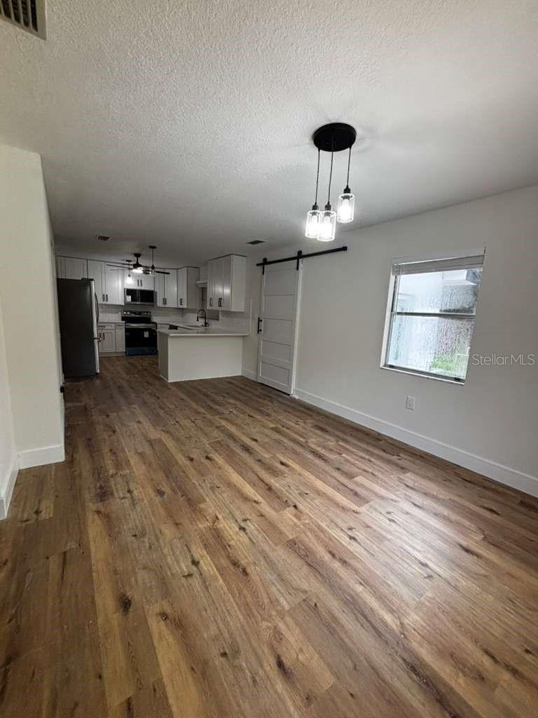 Image 4 of 34 For 3521 Silver Oak Court