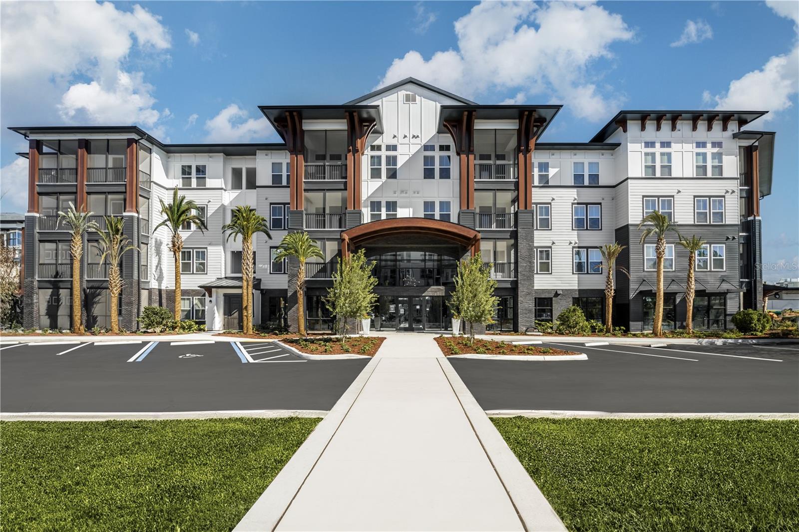 Image 2 of 27 For 20191 Sabal Palm Court B2
