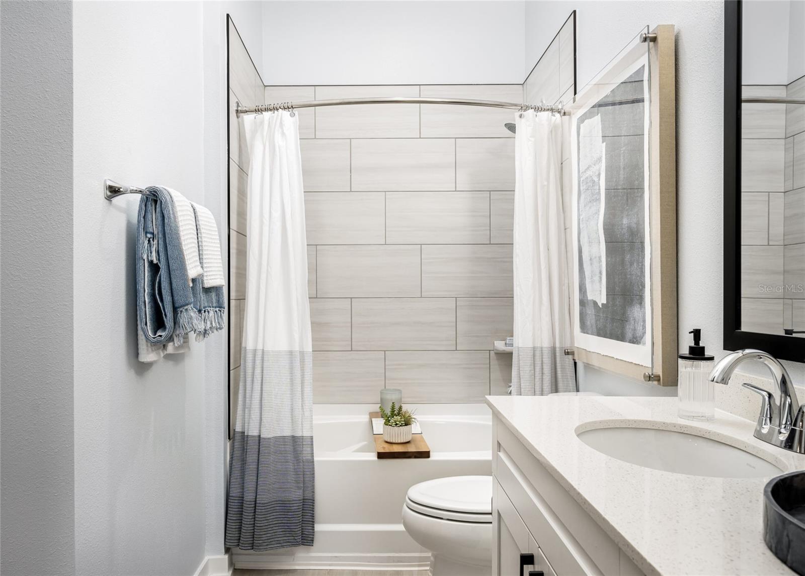 Image 26 of 27 For 20191 Sabal Palm Court B2