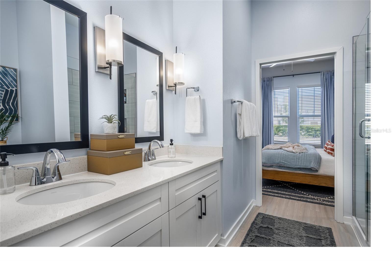 Image 23 of 27 For 20191 Sabal Palm Court C1