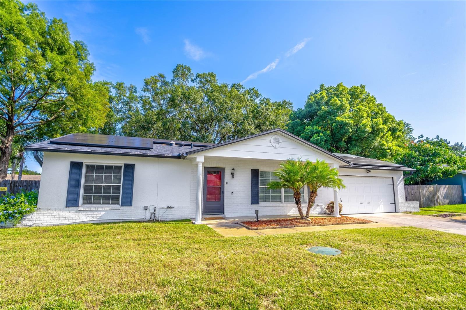 Image 2 of 52 For 8645 Pinestraw Lane