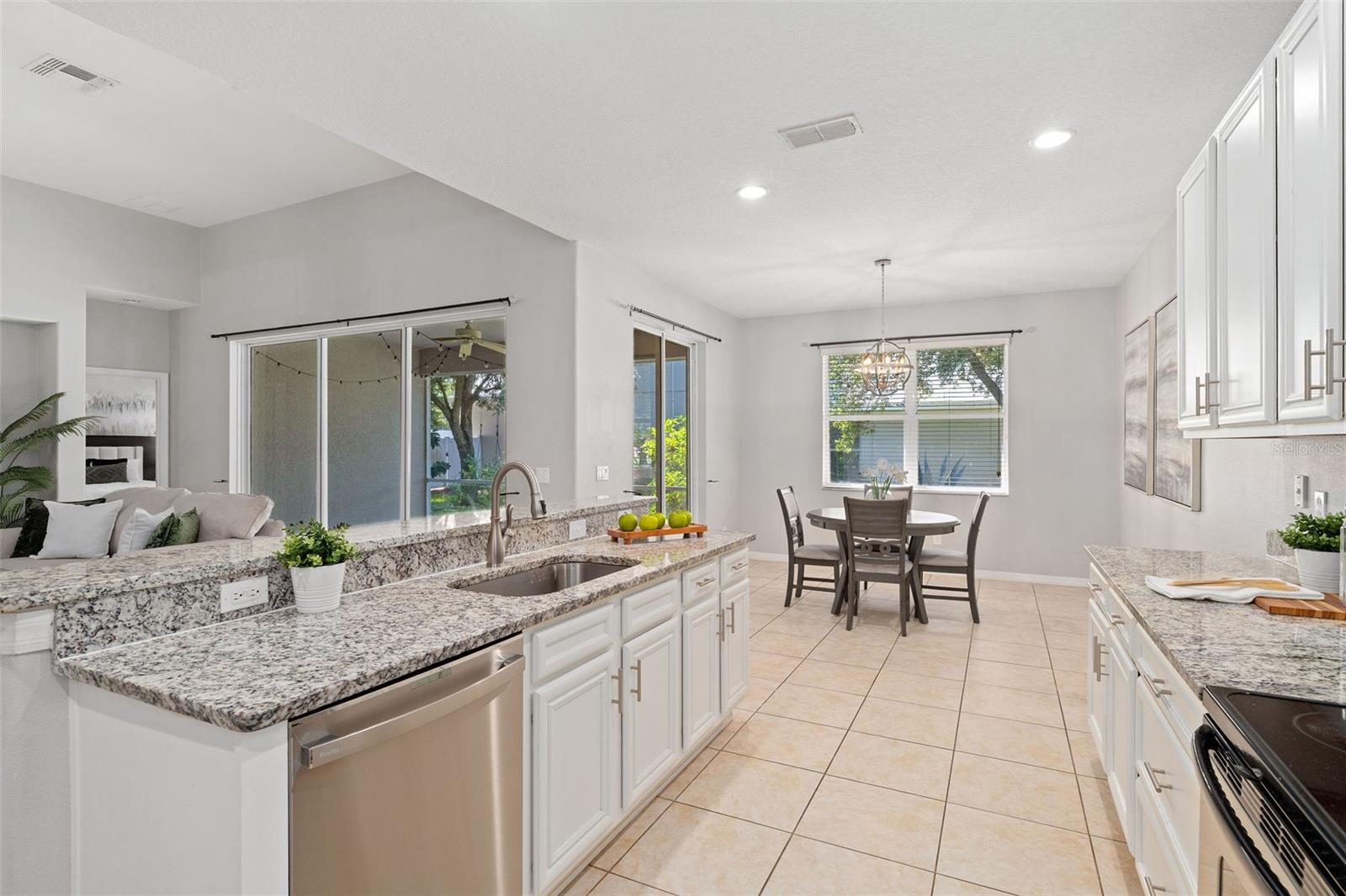 Image 4 of 39 For 1755 Nature Cove Lane