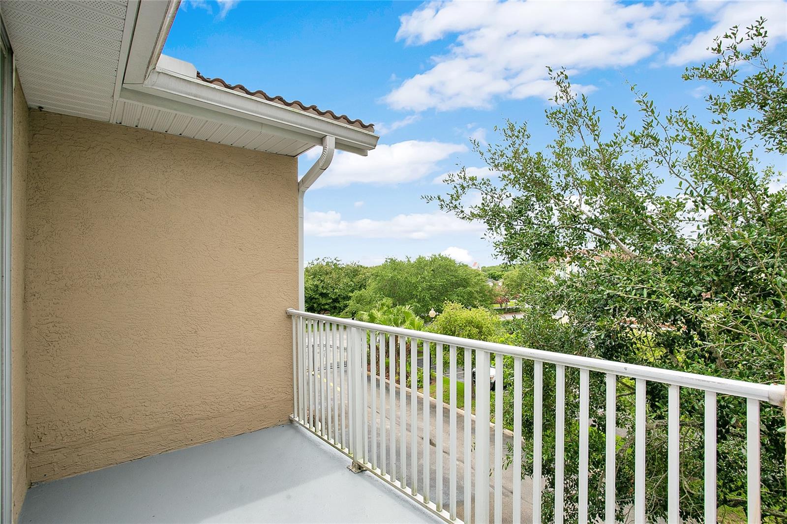 Image 13 of 17 For 12024 Villanova Drive 104