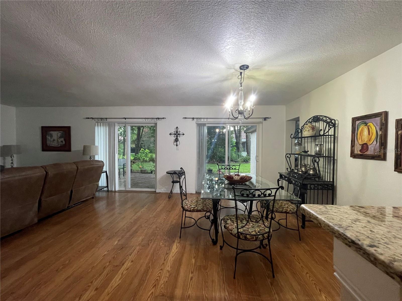 Image 5 of 11 For 10468 Montpelier Circle
